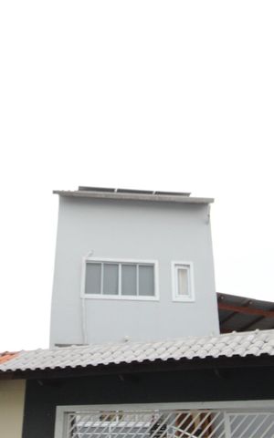 Casa à venda com 150m², 4 quartos e 4 vagasFachada