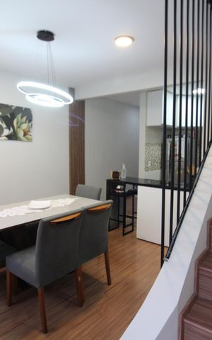Casa à venda com 150m², 4 quartos e 4 vagasSala/Cozinha