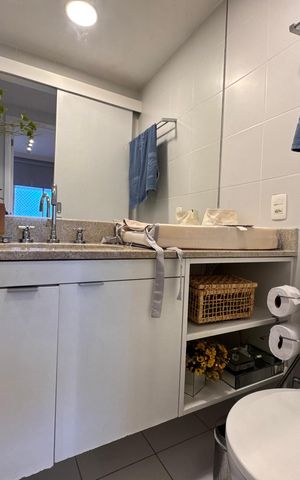 Apartamento à venda com 66m², 2 quartos e 1 vaga Apartamento à venda com 66m², 2 quartos e 1 vagaBanheiro Social