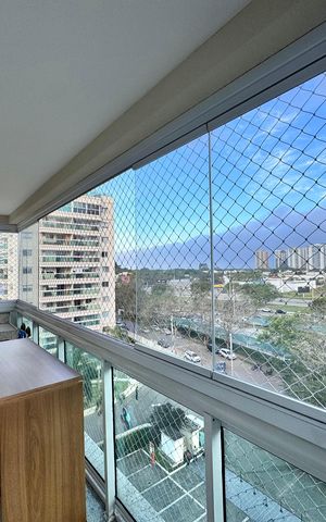 Apartamento à venda com 66m², 2 quartos e 1 vaga Apartamento à venda com 66m², 2 quartos e 1 vagaVaranda