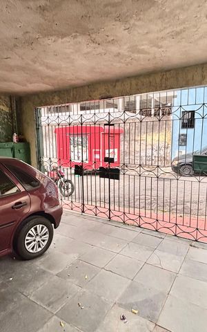 Casa para alugar com 180m², 2 quartos e 1 vaga Casa para alugar com 180m², 2 quartos e 1 vagaGaragem