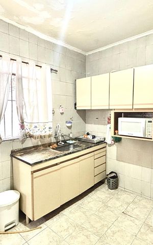 Casa para alugar com 180m², 2 quartos e 1 vaga Casa para alugar com 180m², 2 quartos e 1 vagaCozinha