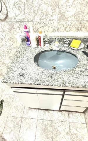 Casa para alugar com 180m², 2 quartos e 1 vaga Casa para alugar com 180m², 2 quartos e 1 vagaBanheiro