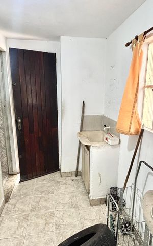 Casa para alugar com 180m², 2 quartos e 1 vaga Casa para alugar com 180m², 2 quartos e 1 vagaÁrea de serviço