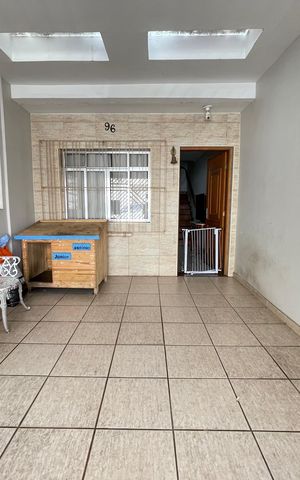Casa para alugar com 90m², 3 quartos e 1 vaga Casa para alugar com 90m², 3 quartos e 1 vagaGaragem