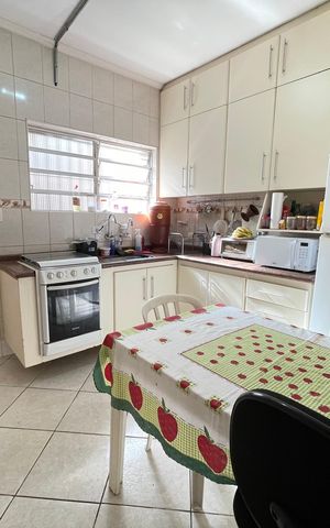 Casa para alugar com 90m², 3 quartos e 1 vaga Casa para alugar com 90m², 3 quartos e 1 vagaCozinha