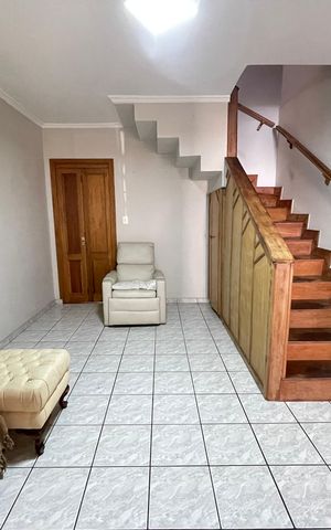 Casa para alugar com 90m², 3 quartos e 1 vaga Casa para alugar com 90m², 3 quartos e 1 vagaSala