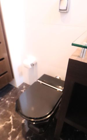 Apartamento à venda com 76m², 2 quartos e 2 vagasLavabo