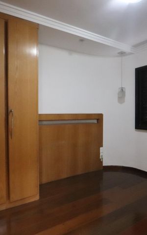 Apartamento à venda com 76m², 2 quartos e 2 vagasQuarto 1