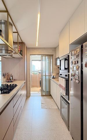 Apartamento à venda com 84m², 2 quartos e 2 vagas Apartamento à venda com 84m², 2 quartos e 2 vagasCozinha