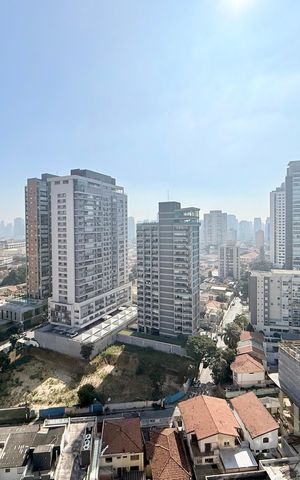 Apartamento à venda com 84m², 2 quartos e 2 vagas Apartamento à venda com 84m², 2 quartos e 2 vagasVista Suíte 1