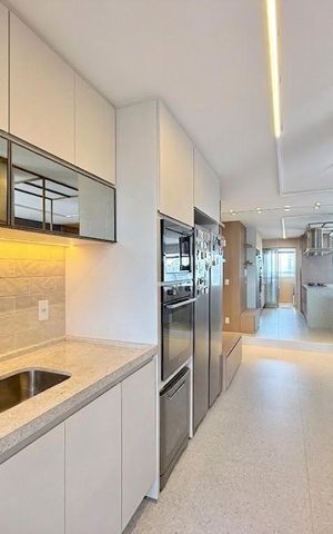 Apartamento à venda com 84m², 2 quartos e 2 vagas Apartamento à venda com 84m², 2 quartos e 2 vagasCozinha