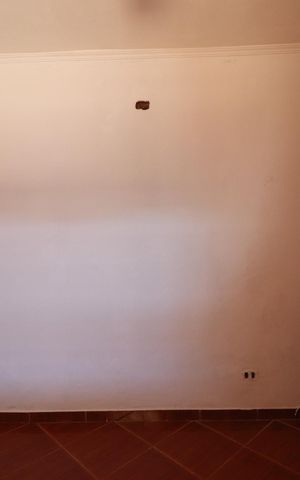 Casa para alugar com 70m², 2 quartos e 2 vagasSuite 