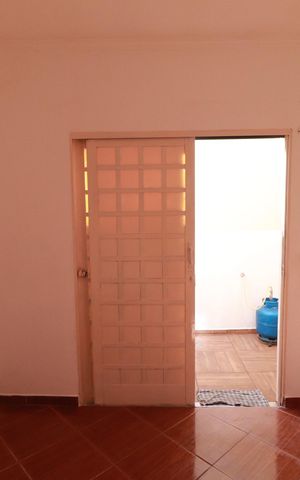 Casa para alugar com 70m², 2 quartos e 2 vagasQuarto 1