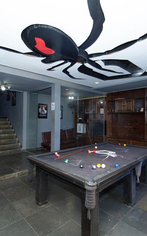 Casa à venda com 254m², 4 quartos e 1 vaga Casa à venda com 254m², 4 quartos e 1 vagaSALA