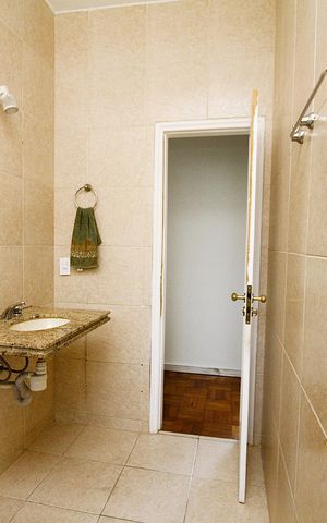 Apartamento à venda com 318m², 4 quartos e 2 vagasBanheiro Social