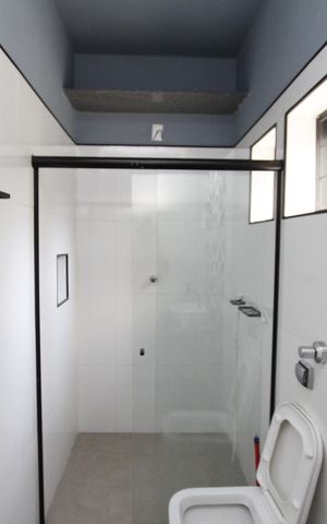 Apartamento à venda com 318m², 4 quartos e 2 vagasBanheiro da Suíte