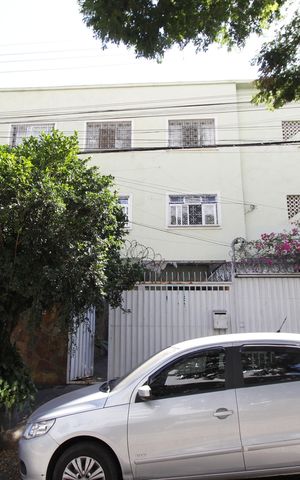 Apartamento à venda com 318m², 4 quartos e 2 vagasFachada