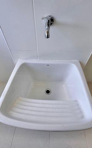 Apartamento à venda com 60m², 3 quartos e 1 vaga Apartamento à venda com 60m², 3 quartos e 1 vagaCozinha e Área de Serviço
