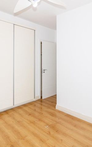 Apartamento à venda com 205m², 3 quartos e 3 vagas Apartamento à venda com 205m², 3 quartos e 3 vagasQuarto Suíte 3
