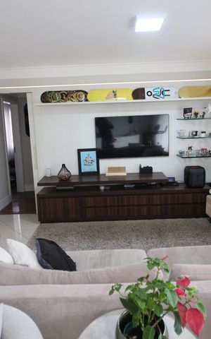 Apartamento à venda com 95m², 2 quartos e 2 vagasSala