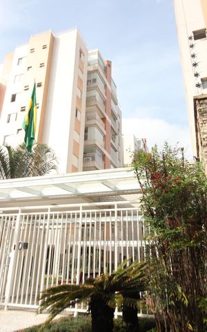 Apartamento à venda com 95m², 2 quartos e 2 vagasÁrea comum - Fachada