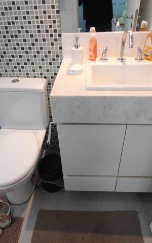 Apartamento à venda com 95m², 2 quartos e 2 vagasBanheiro da Suíte 2