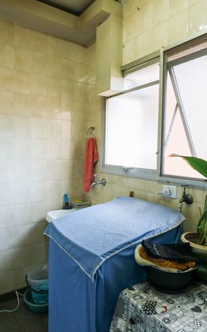 Apartamento à venda com 129m², 3 quartos e 1 vaga Apartamento à venda com 129m², 3 quartos e 1 vagaÁrea de serviço