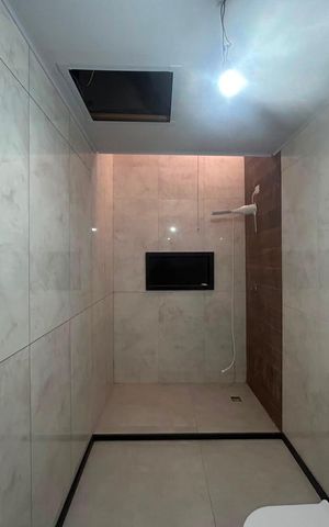 Casa à venda com 160m², 2 quartos e 1 vaga Casa à venda com 160m², 2 quartos e 1 vagaBanheiro