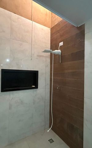 Casa para alugar com 150m², 2 quartos e 1 vaga Casa para alugar com 150m², 2 quartos e 1 vagaBanheiro