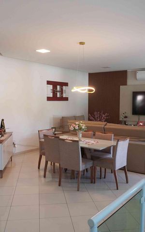Casa de condomínio à venda com 404m², 3 quartos e 6 vagasSala de Jantar