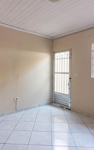 Casa para alugar com 95m², 1 quarto e sem vaga Casa para alugar com 95m², 1 quarto e sem vagaSala