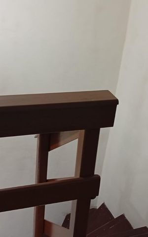 Casa de condomínio para alugar com 88m², 2 quartos e 1 vaga Casa de condomínio para alugar com 88m², 2 quartos e 1 vagaEscada