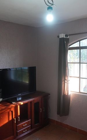 Casa à venda com 200m², 4 quartos e 20 vagasSala de TV