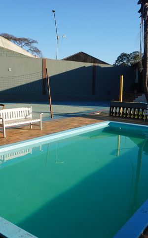 Casa à venda com 200m², 4 quartos e 20 vagasPiscina