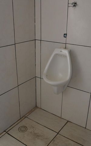 Casa à venda com 200m², 4 quartos e 20 vagasBanheiro