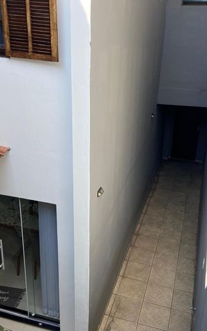 Casa à venda com 213m², 2 quartos e 2 vagas Casa à venda com 213m², 2 quartos e 2 vagasÁrea externa