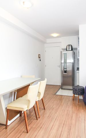 Apartamento à venda com 54m², 2 quartos e 1 vaga Apartamento à venda com 54m², 2 quartos e 1 vagaSala