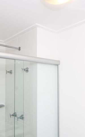 Apartamento à venda com 54m², 2 quartos e 1 vaga Apartamento à venda com 54m², 2 quartos e 1 vagaBanheiro