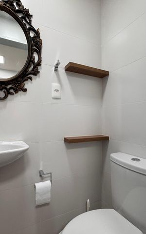 Apartamento à venda com 92m², 3 quartos e 2 vagas Apartamento à venda com 92m², 3 quartos e 2 vagasCozinha e Área de Serviço
