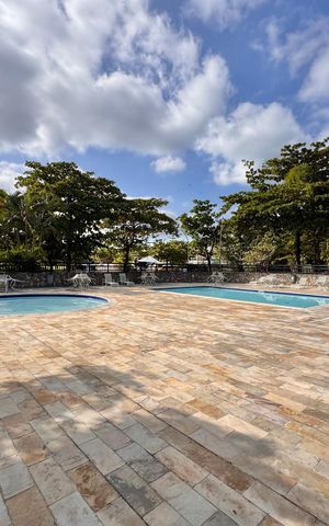Apartamento à venda com 92m², 3 quartos e 2 vagas Apartamento à venda com 92m², 3 quartos e 2 vagasÁrea comum