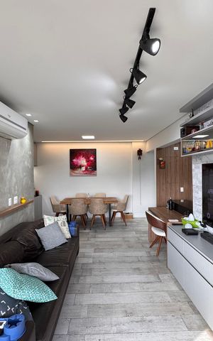 Apartamento à venda com 92m², 3 quartos e 2 vagas Apartamento à venda com 92m², 3 quartos e 2 vagasSala