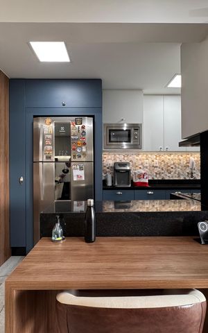 Apartamento à venda com 92m², 3 quartos e 2 vagas Apartamento à venda com 92m², 3 quartos e 2 vagasCozinha e Área de Serviço