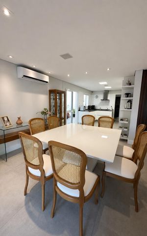 Casa de condomínio para alugar com 250m², 4 quartos e 3 vagas Casa de condomínio para alugar com 250m², 4 quartos e 3 vagasSala de Jantar