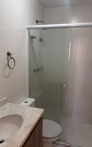 Apartamento à venda com 68m², 3 quartos e 1 vaga Apartamento à venda com 68m², 3 quartos e 1 vagaBanheiro
