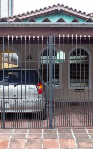 Casa para alugar com 80m², 1 quarto e 1 vagaFachada