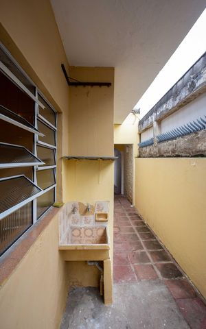 Casa para alugar com 80m², 1 quarto e 1 vagaÁrea de Serviço