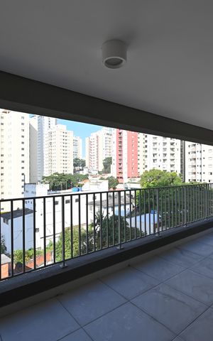 Apartamento à venda com 107m², 3 quartos e 2 vagasVaranda
