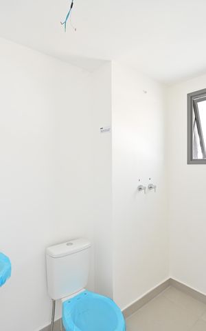 Apartamento à venda com 107m², 3 quartos e 2 vagasBanheiro da Suíte