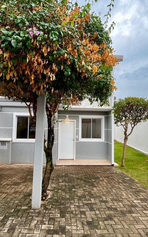 Casa para alugar com 251m², 4 quartos e 4 vagas Casa para alugar com 251m², 4 quartos e 4 vagasFachada da casa